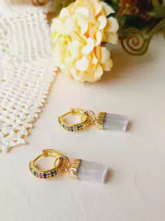 BRINCO ARGOLAS CRAVEJADAS DE ZIRCONIAS COM PEDRA NATURAL SELENITA - loja online