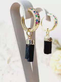 BRINCO ARGOLAS CRAVEJADAS DE ZIRCONIAS COLORIDAS COM PEDRA NATURAL TURMALINA NEGRA - comprar online