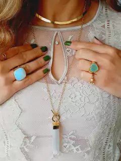 COLAR ELOS COM A PEDRA NATURAL SELENITA - loja online