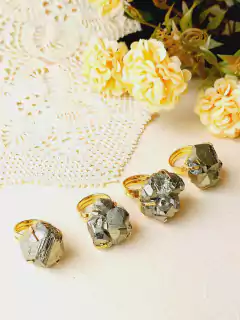 ANEL AJUSTÁVEL PEDRA NATURAL PIRITA - loja online