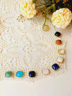 PINGENTE AVULSO QUADRADO EM PEDRA NATURAL PARA CHOKER