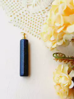 PINGENTE DIFUSOR AROMATICO PARA ÓLEOS ESSENCIAIS OU PERFUMEIRO - loja online