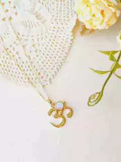 Imagem do COLAR SIMBOLO OM PEDRA NATURAL