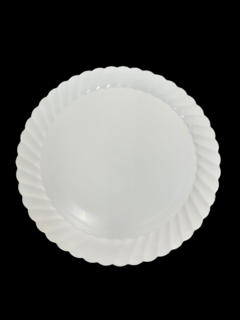Bandeja Margarita 30 Color (2 un) - Cemave Descartables SRL
