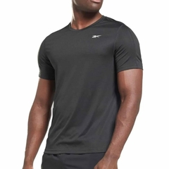 REMERA SS TECH TEE - NIGHT BLACK MEN REEBOK promo (HI3916)