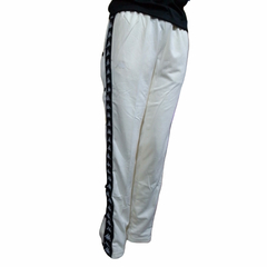 PANTALON 222 BANDA WASTORIA SNAPS SLIM WHITE-BLACK KAPPA promo (K2303GFY0-KC1A)