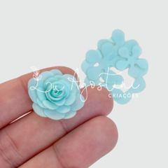 Rosinha montável tecido fino verde água- 2,5cm- 25 recortes, 5 rosas