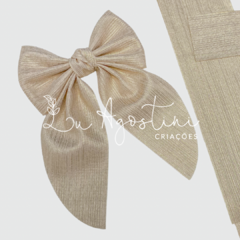 Laço montável tecido texturizado dourado light- 10x15cm- 3 recortes- 1 laço