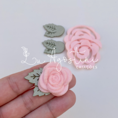 Rosinha espiral cotton rosa bebê- 2 rosas com folha- 4 recortes