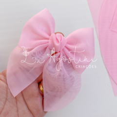 Laço montável tecido voal rosa claro- 9x12cm- 3 recortes, 1 laço