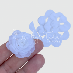 Rosinha montável tecido voal branco- 3cm- 25 recortes, 5 rosas