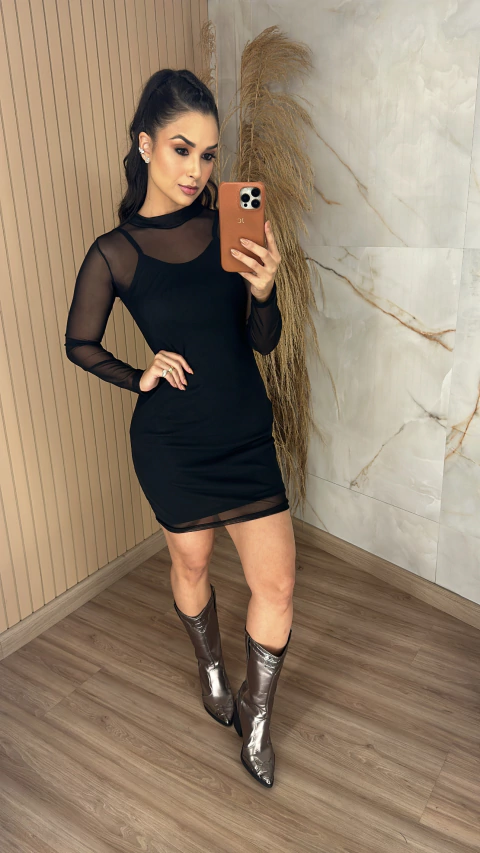 VESTIDO TULE CURTO 0210