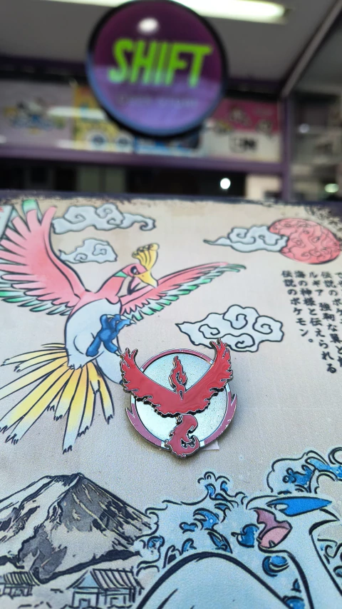 Pin Oficial Pokémon Go - Team Valor - comprar online