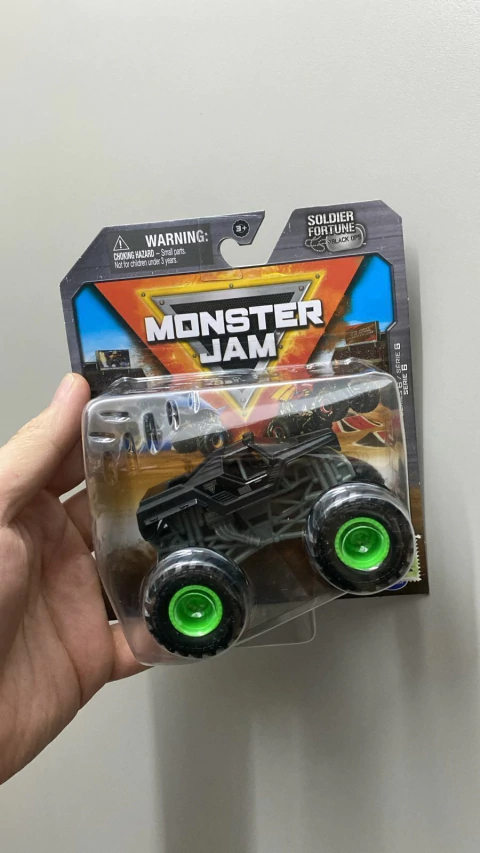Monster Jam - Soldier Fortune Black Ops - comprar online