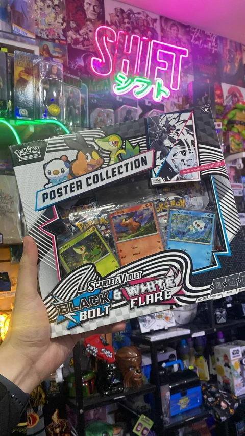 Escarlata y Purpura Black Bolt y White Flare - Colección con Póster - Pokemon Trading Card Game - comprar online