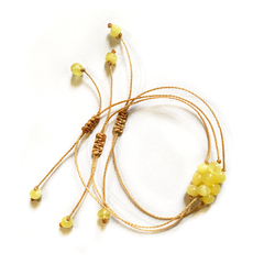 Pulsera tejida