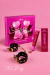 Kit Dirty: Spicy Game Jogo de Tabuleiro + Jambuze Gloss Vibratório + Algema em Couro Regulável
