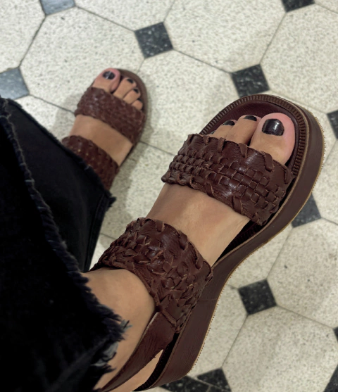 Sandalia Capri Choco - ÙLTIMA 39 -