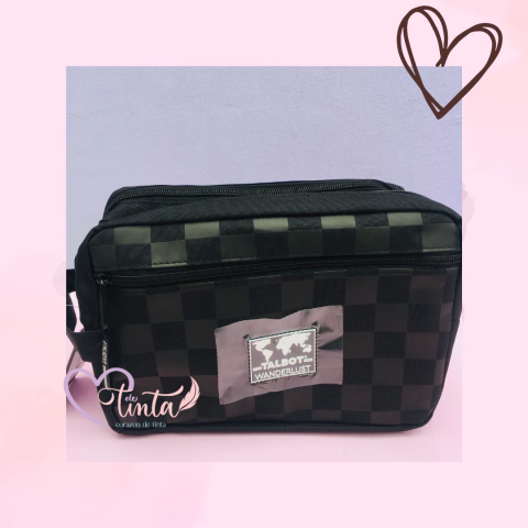 Cartuchera Wanderlust de Talbot - Chess Black - 3 cierres