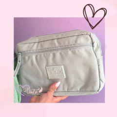 Cartuchera Wanderlust de Talbot - Verde Pastel - 3 cierres