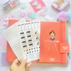 Cuaderno A5 Mujer Maravilla de Mooving ( Wonder Woman) - CORAZON DE TINTA