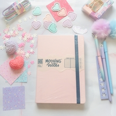 Cuaderno A5 Notes de Mooving - Hojas rayadas