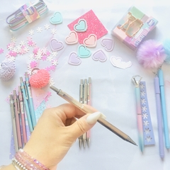 Lápiz Portaminas Metalizado Rombos Kawaii en internet