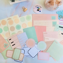 KIT PAPELERÍA BONITA DE @CONSTRUYENDOBUJOS - comprar online