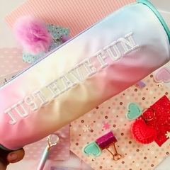Cartuchera tubo Mooving Rainbow Fun - comprar online