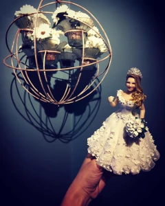 Ref.889- Caricaturas humaninhos (Com aproximadamente 17cm de altura )