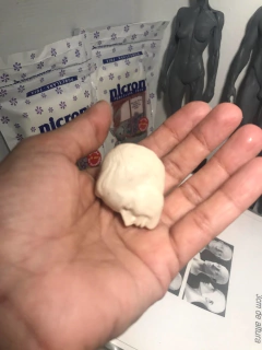 Ref.061-Molde rosto feminino bipartidos com marcação de cabelo escala 1/6 - comprar online