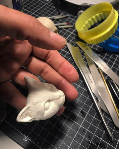 Ref.87601-Moldes cabeça de gato, a peça fica com 5cm fora do molde na internet