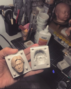 Ref.2025- Kit corpo casal completo com moldes rostos a peça fica com 17 a 18cm de altura - loja online