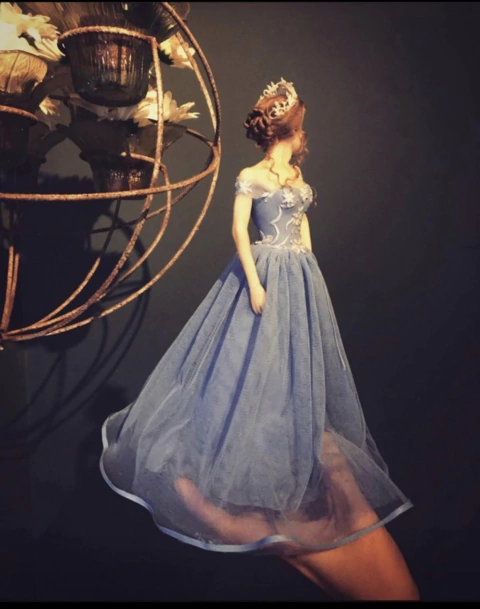 Ref.741- Caricaturas humaninhos (Com aproximadamente 17cm de altura