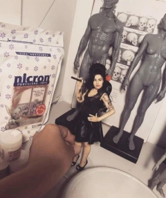 027-Molde rosto feminino seria escala 1/10 entre 2,3 a 2,7cm de altura