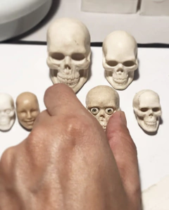 Molde caveira a peça sai com 2,5 centímetros do molde