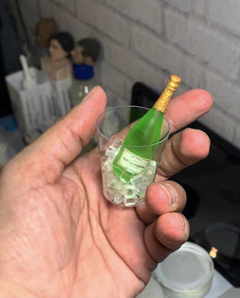 Ref.213- Kit garrafa de champanhe baldinho e gelo champanhe 5,5cm de altura