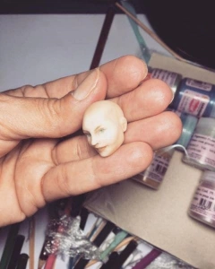 027-Molde rosto feminino seria escala 1/10 entre 2,3 a 2,7cm de altura - Nanda Regina