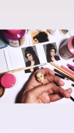 027-Molde rosto feminino seria escala 1/10 entre 2,3 a 2,7cm de altura - online store