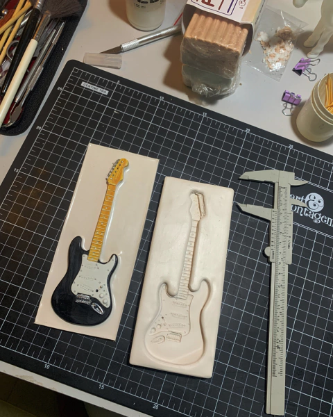 Ref.087-Molde guitarra