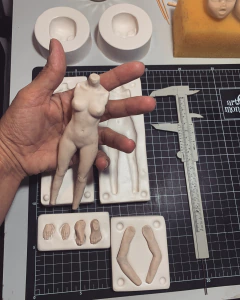 Ref.6067- kit corpo e cabeça coleção humaninhos - Nanda Regina