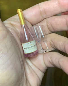 Ref.3267- Kit 1 garrafa 5,5cm de champanhe e duas tacinhas na internet