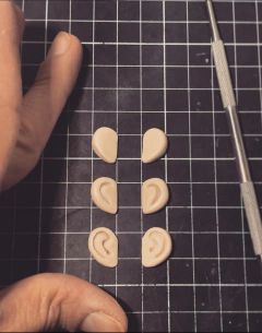 Ref.1317- Molde orelhas cartoon e chibi //com 3 modelos na internet