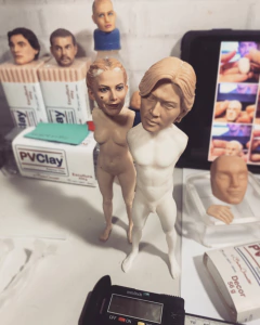 Ref.2024- Kit molde corpos completo casal nesse kit versão masculina já sae com pé junto do molde (moldes rostos inclusos)