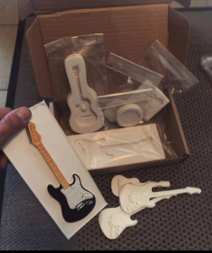 Ref.087-Molde guitarra - comprar online