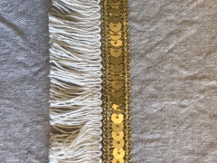 Galón de lentejuelas doradas - comprar online