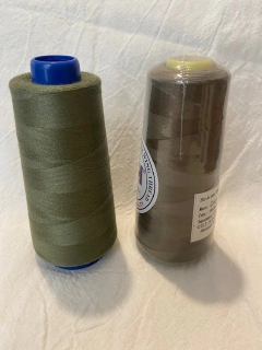 Hilo de poliéster Verde Militar. Cono x 2000 mt - comprar online