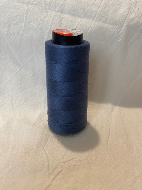 Hilo de poliéster azul oscuro. Cono x 2000 mt