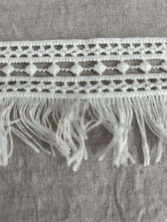 Galón fleco poliéster 7 cm de alto. 9,20 MT - comprar online