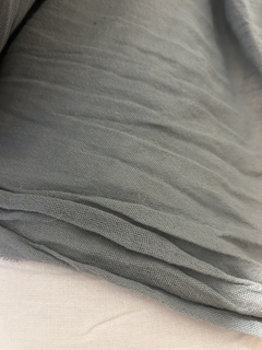 Gasa Tusor Color Gris Elefante 3 MT de ancho